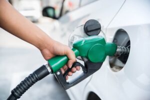 Top 6 Best Way To Save Money On Petrol And Build Credit